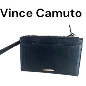 NEW Vince Camuto Aja Leather Wristlet Clutch  Purse Wallet in Black 7" x 5"
